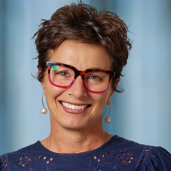 Sandra Davey