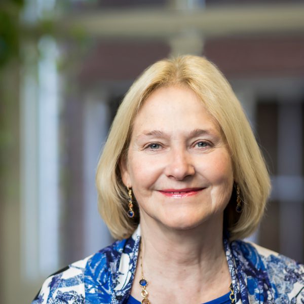 Louise Sylvan AM FAICD