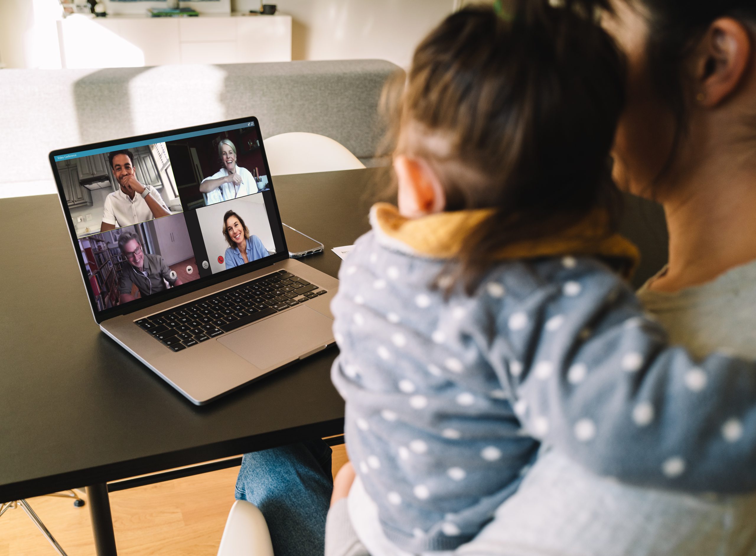 Mother and child on a Zoom call
